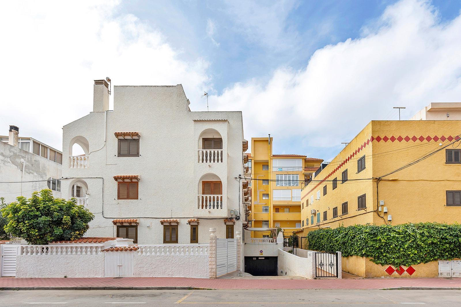 Garaje en Torrevieja en la zona de La Mata – MH024-10