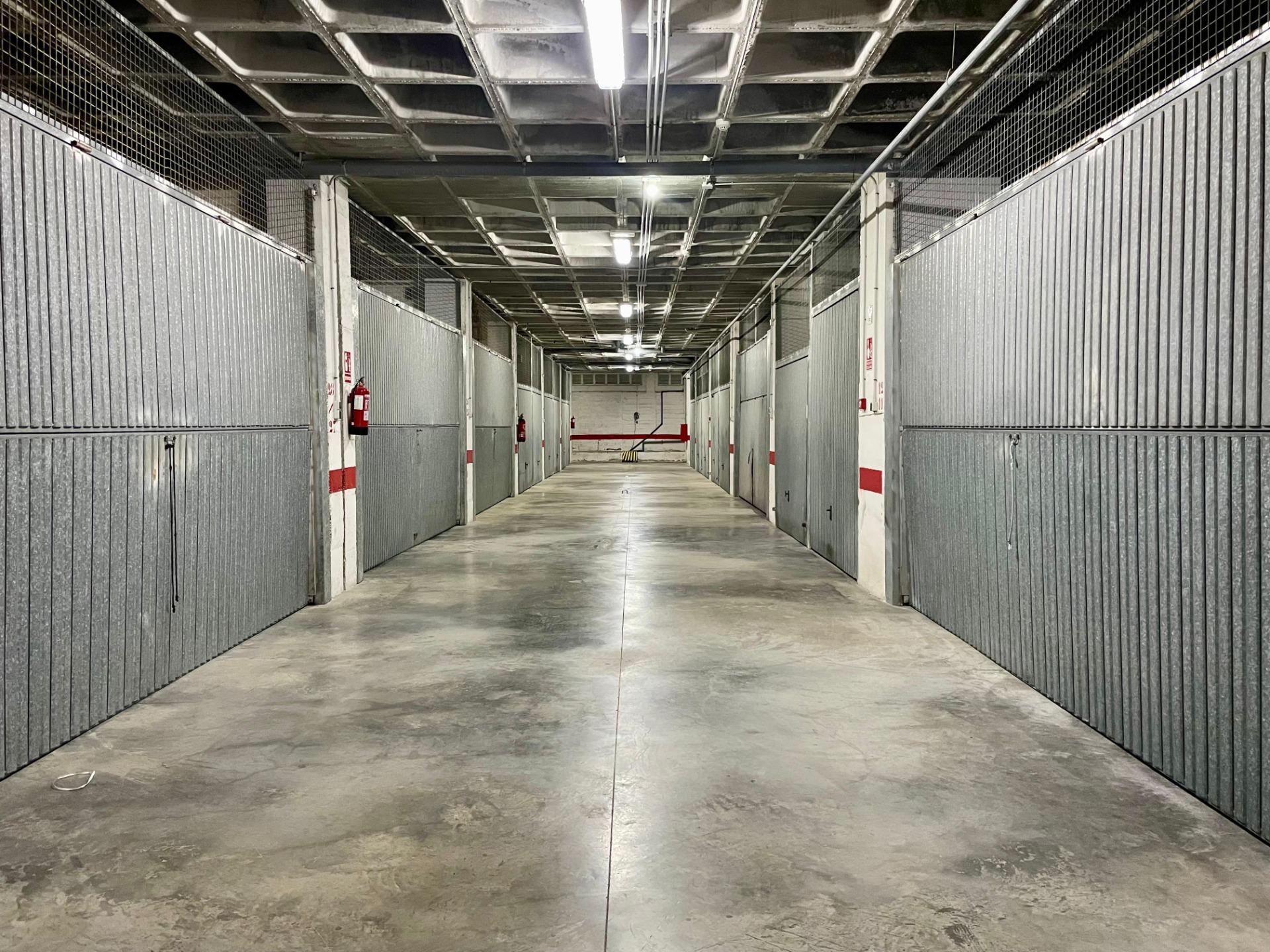 Garaje en Torrevieja en la zona de Los Europeos – MH051