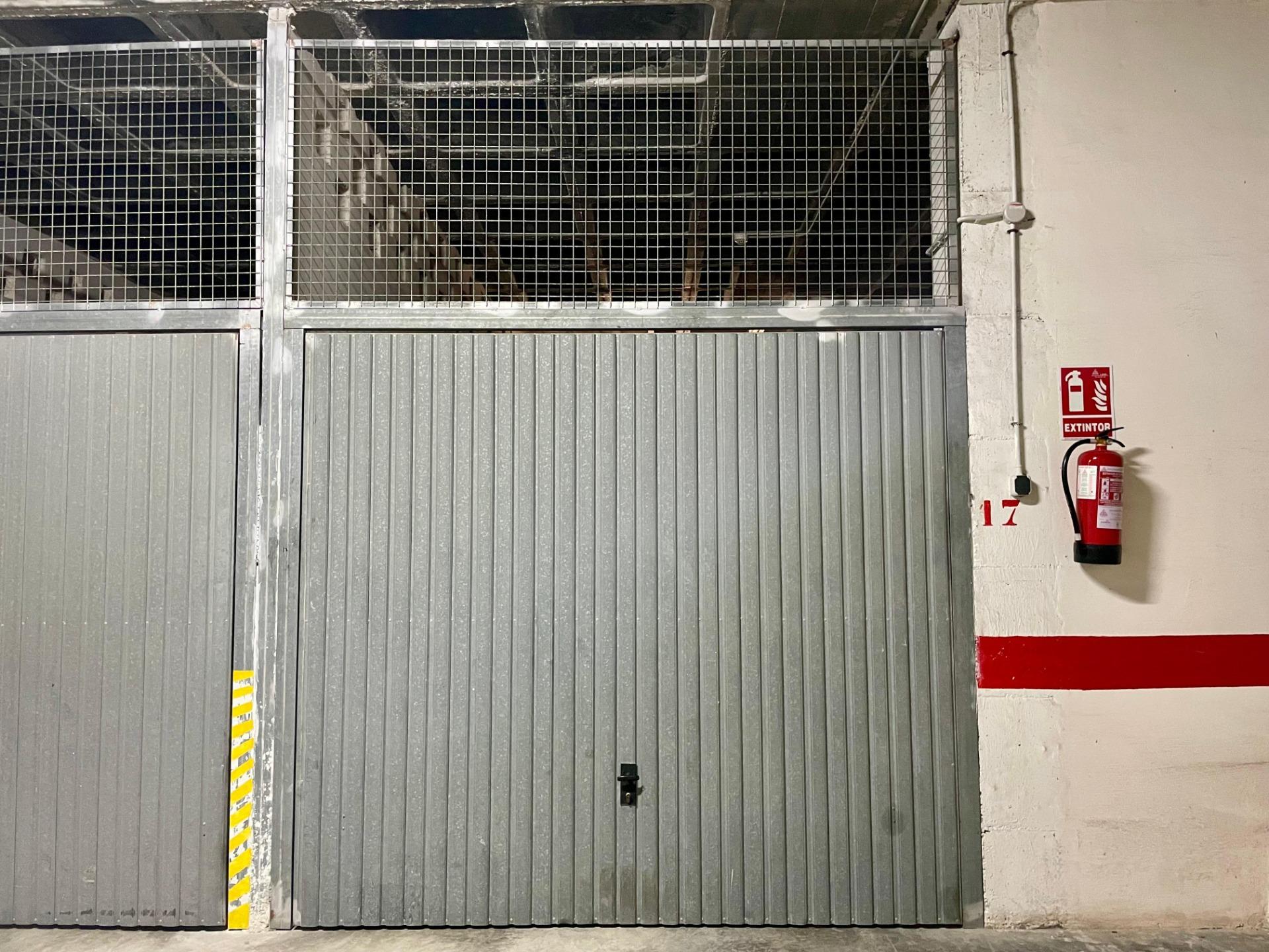 Garaje en Torrevieja en la zona de Los Europeos – MH051