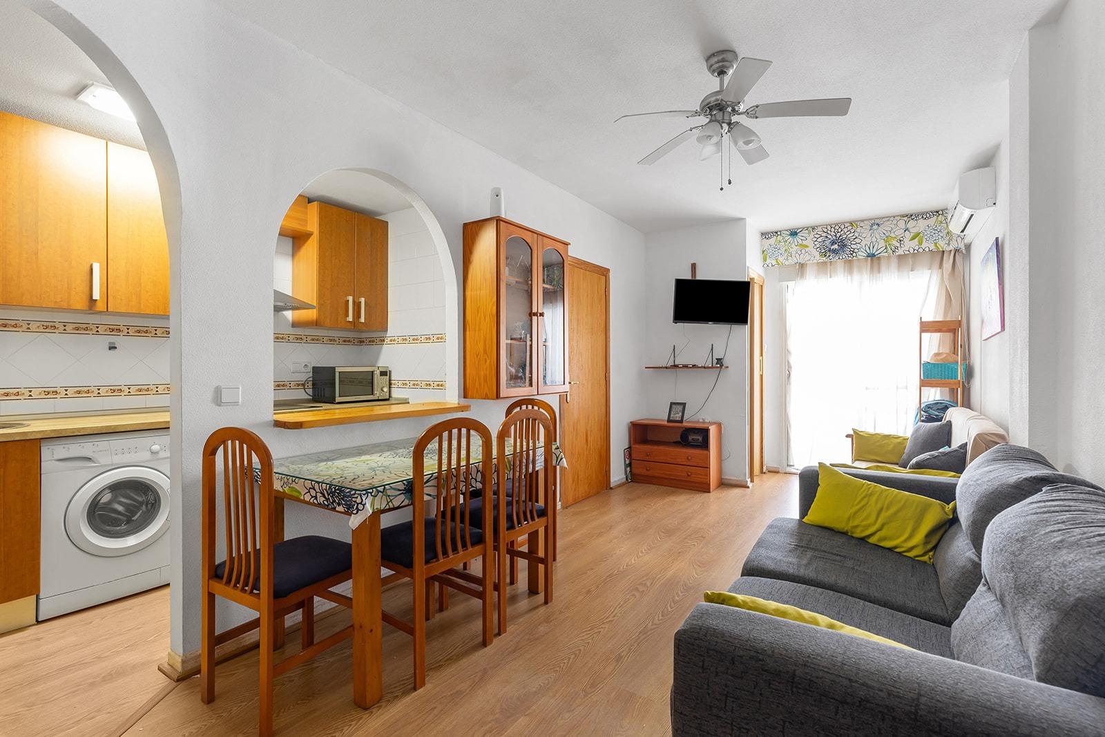 Planta baja en Torrevieja en la zona de Centro – MH047