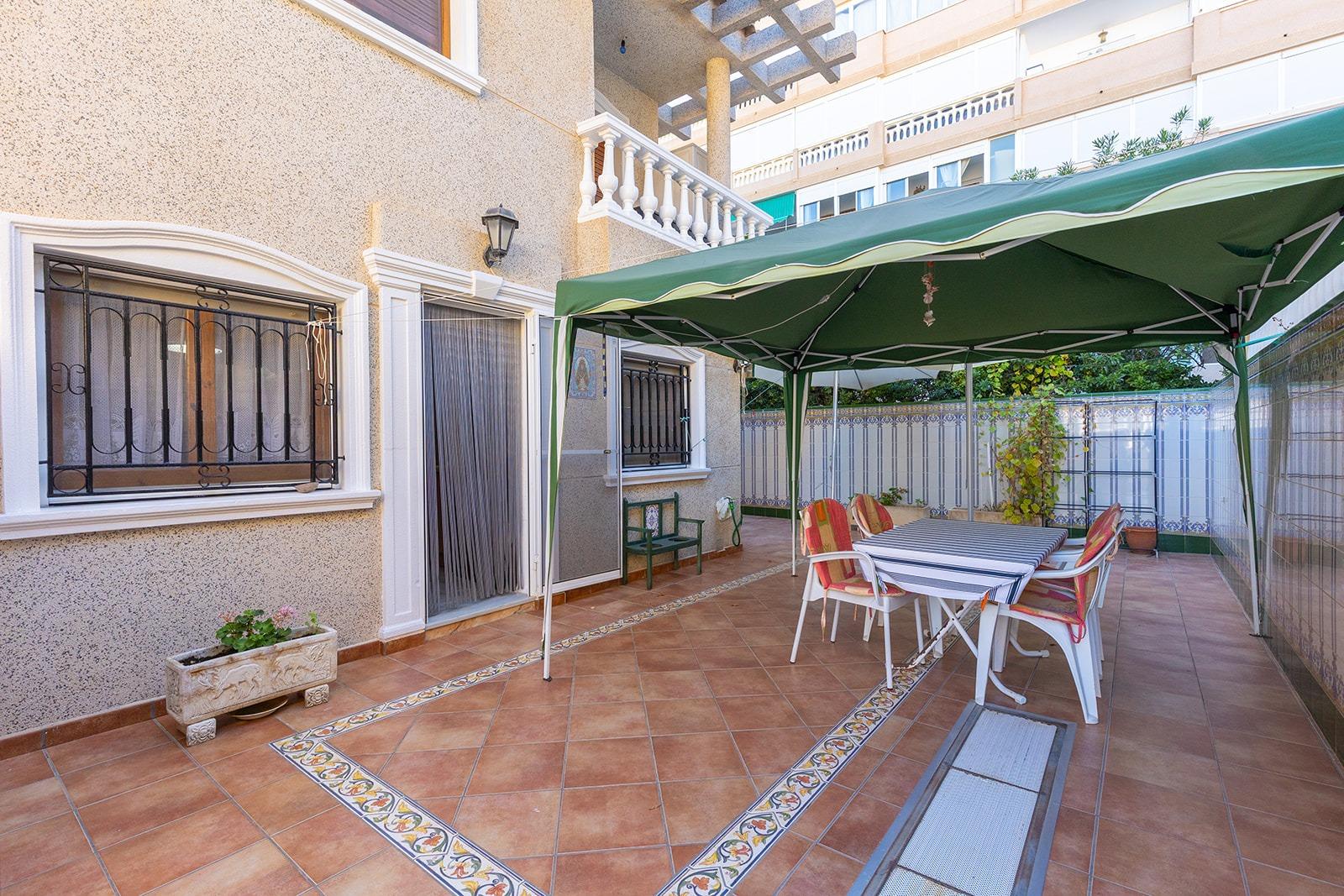 Bungalow en Torrevieja en la zona de La Mata – MH053