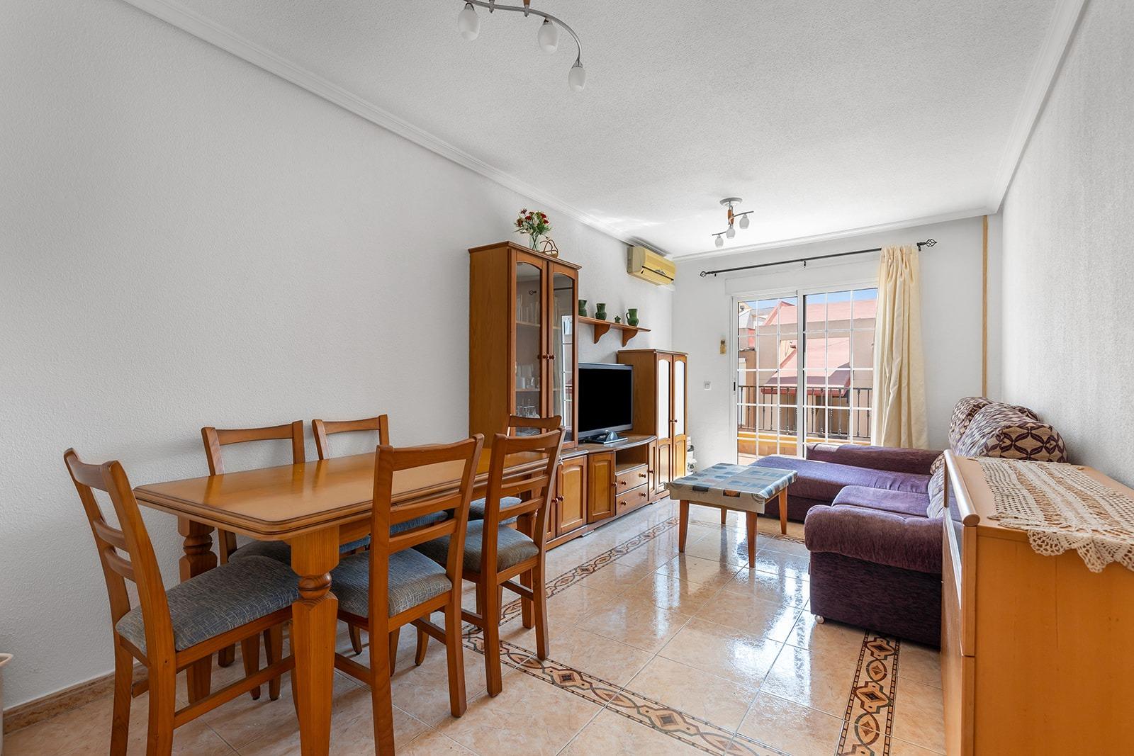 Ático en Torrevieja en la zona de Nueva Torrevieja – MH049