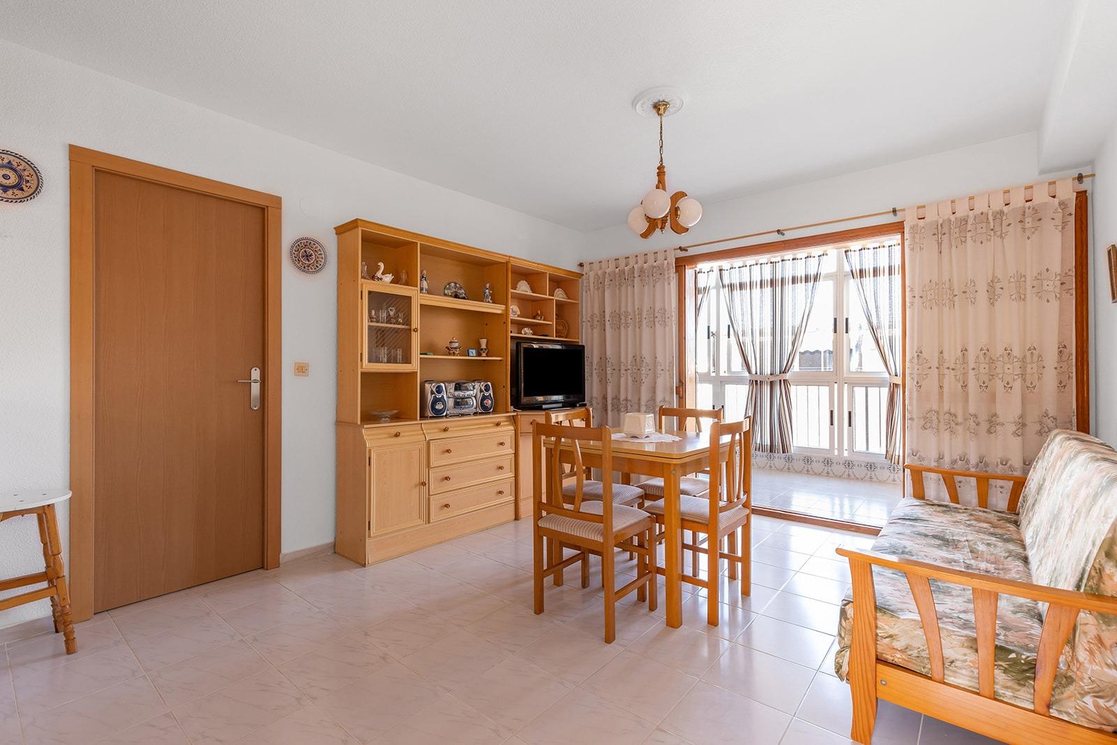 Apartamento en Torrevieja en la zona de La Mata – MH054