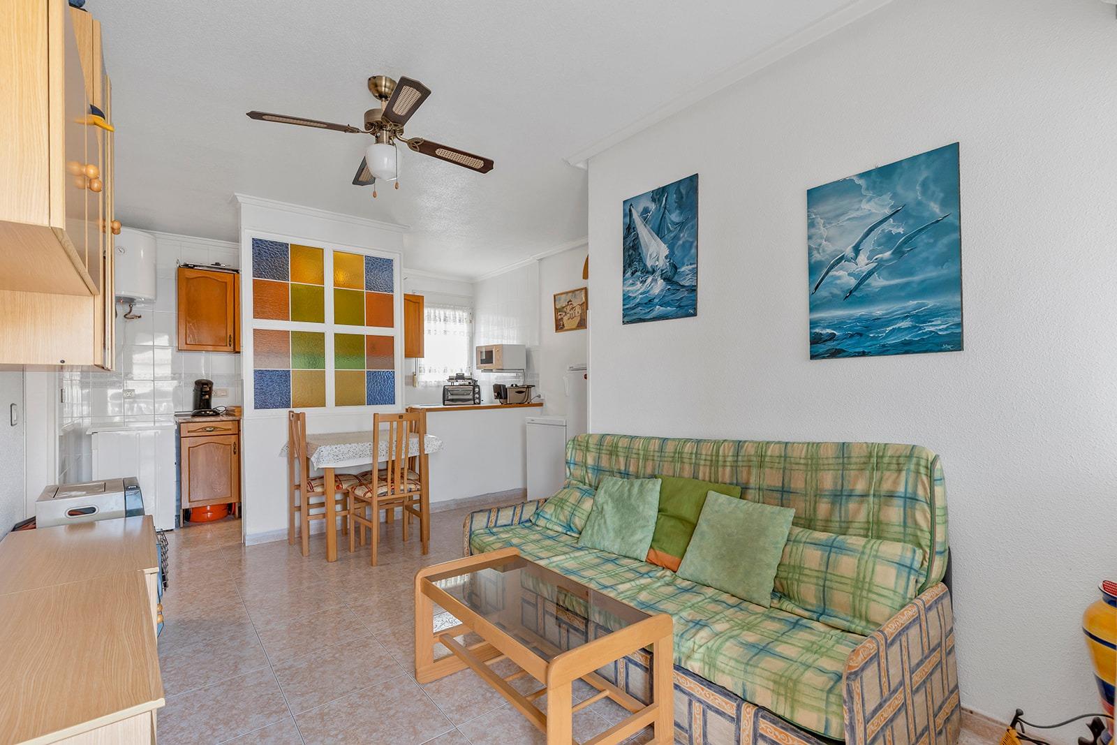 Bungalow en Torrevieja en la zona de Los Balcones – Los Altos del Edén – MH052