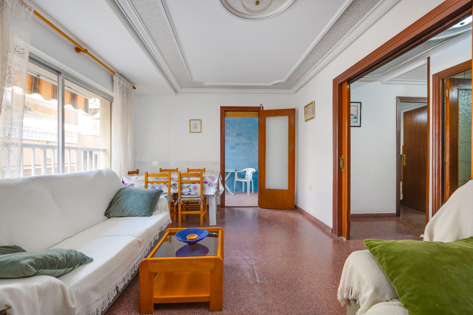 Apartamento en Torrevieja en la zona de La Mata pueblo – MH070