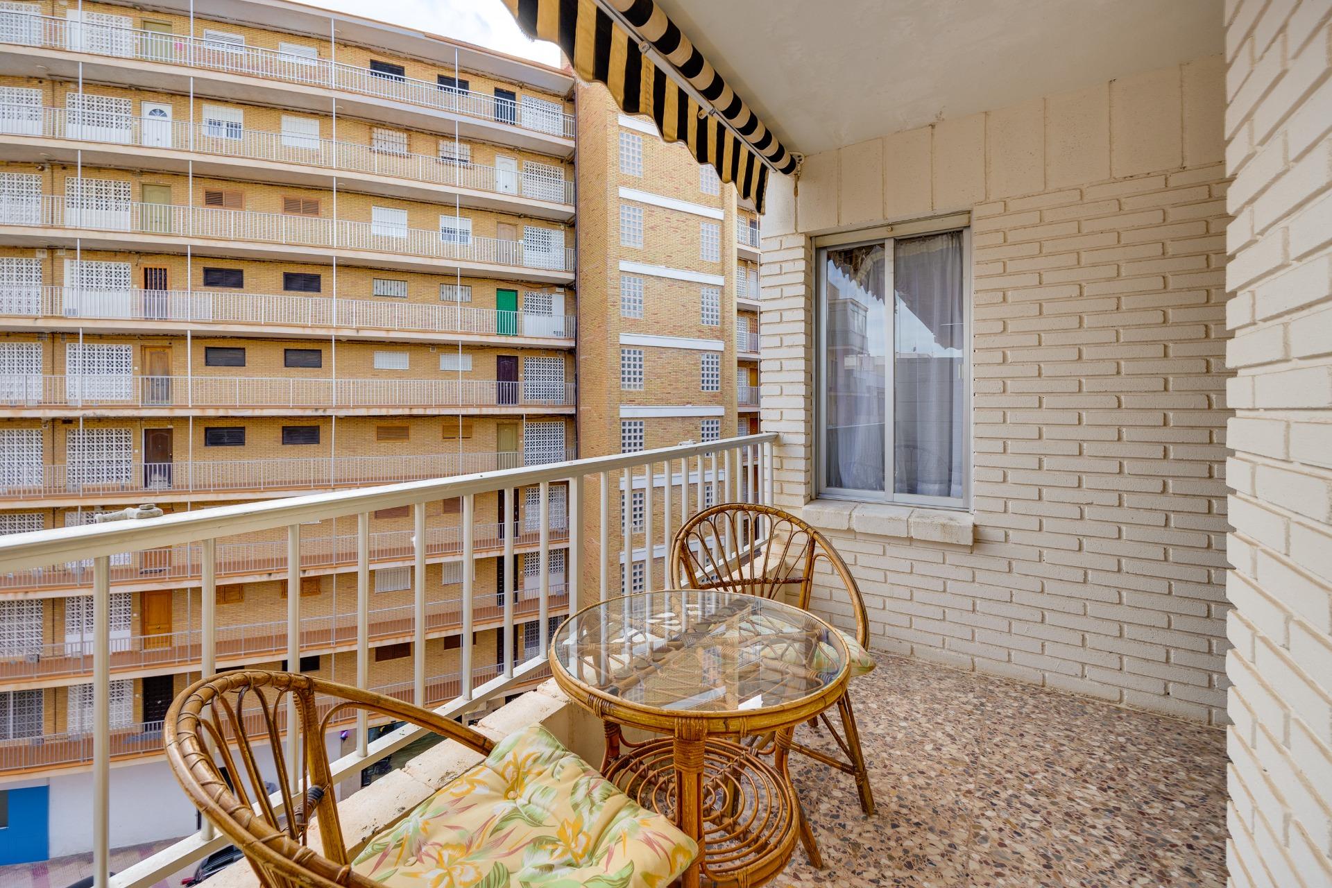 Apartamento en Torrevieja en la zona de Playa del Cura – MH071