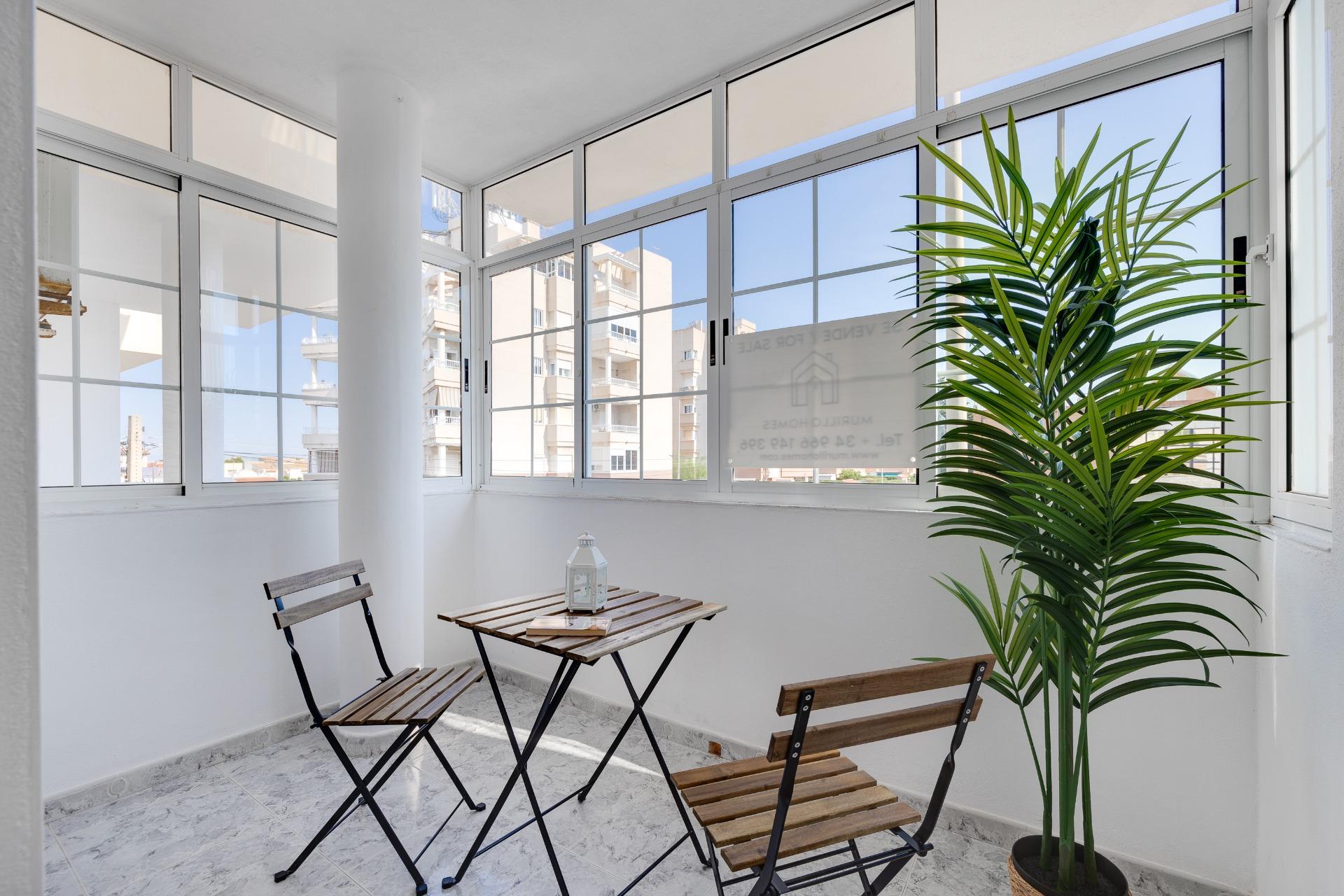 Apartamento en Torrevieja en la zona de Playa del Cura – MH068