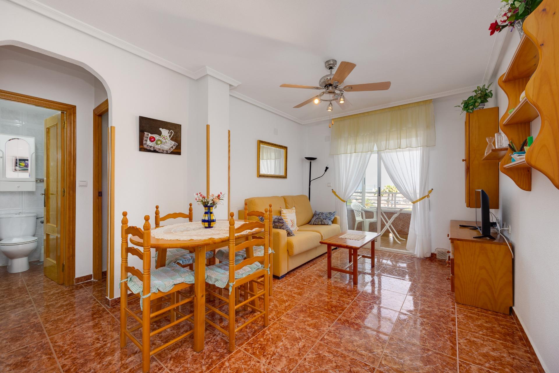 Apartamento en Torrevieja en la zona de Playa del Cura – MH089