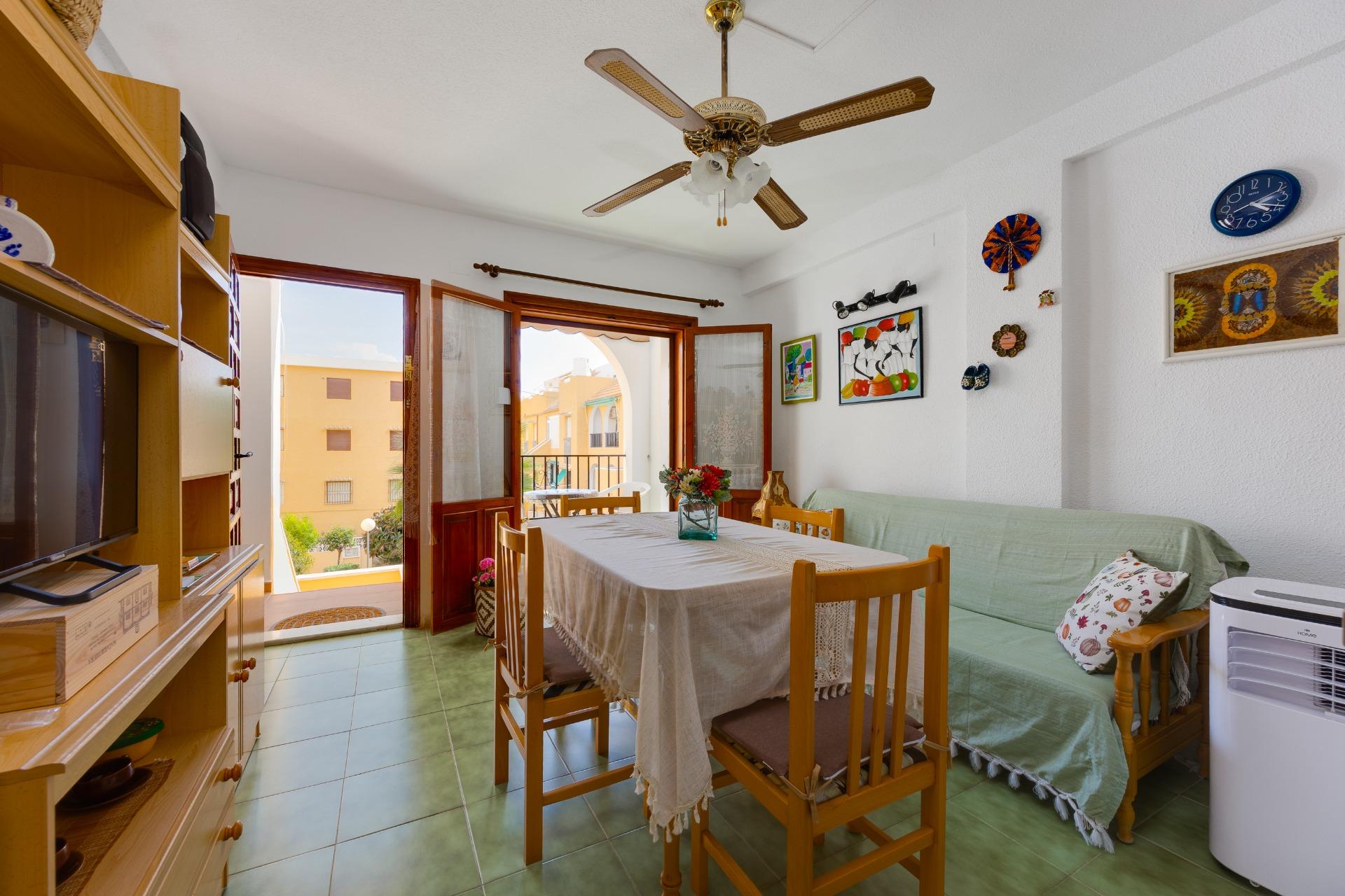 Ático Dúplex en Torrevieja en la zona de Los Europeos – MH097