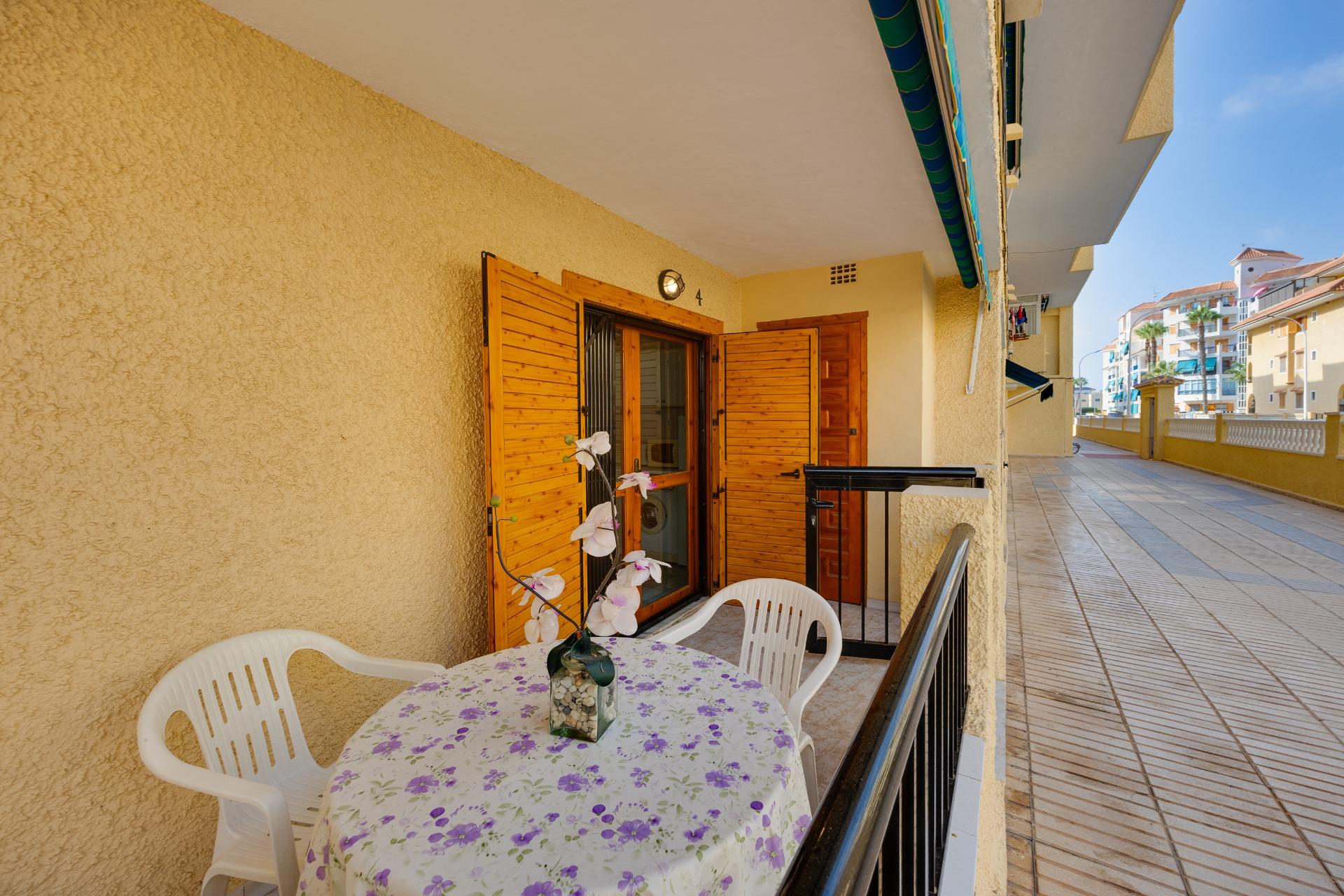 Planta baja en Torrevieja en la zona de La Mata – MH093