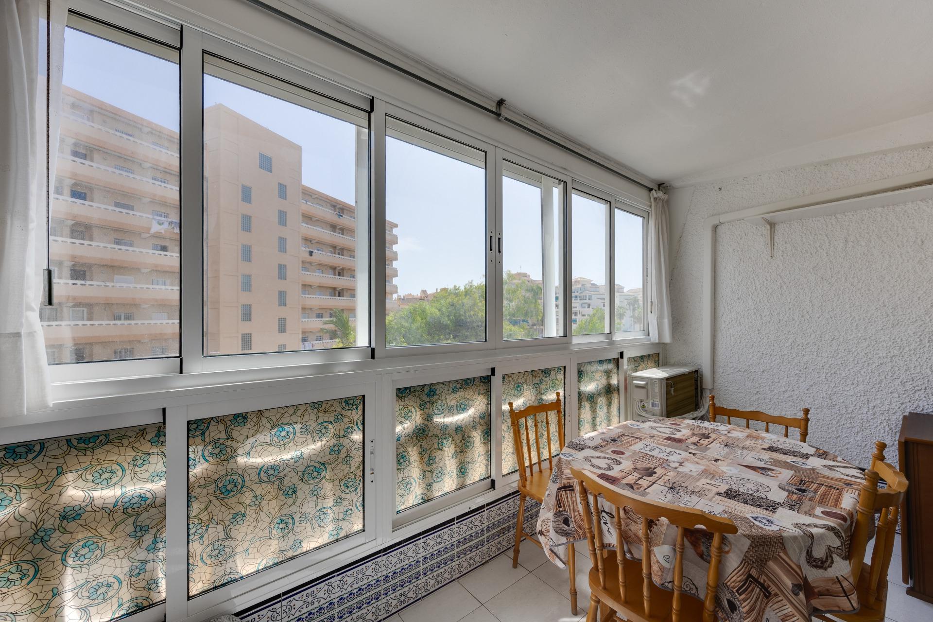 Apartamento en Torrevieja en la zona de Los Europeos – MH099