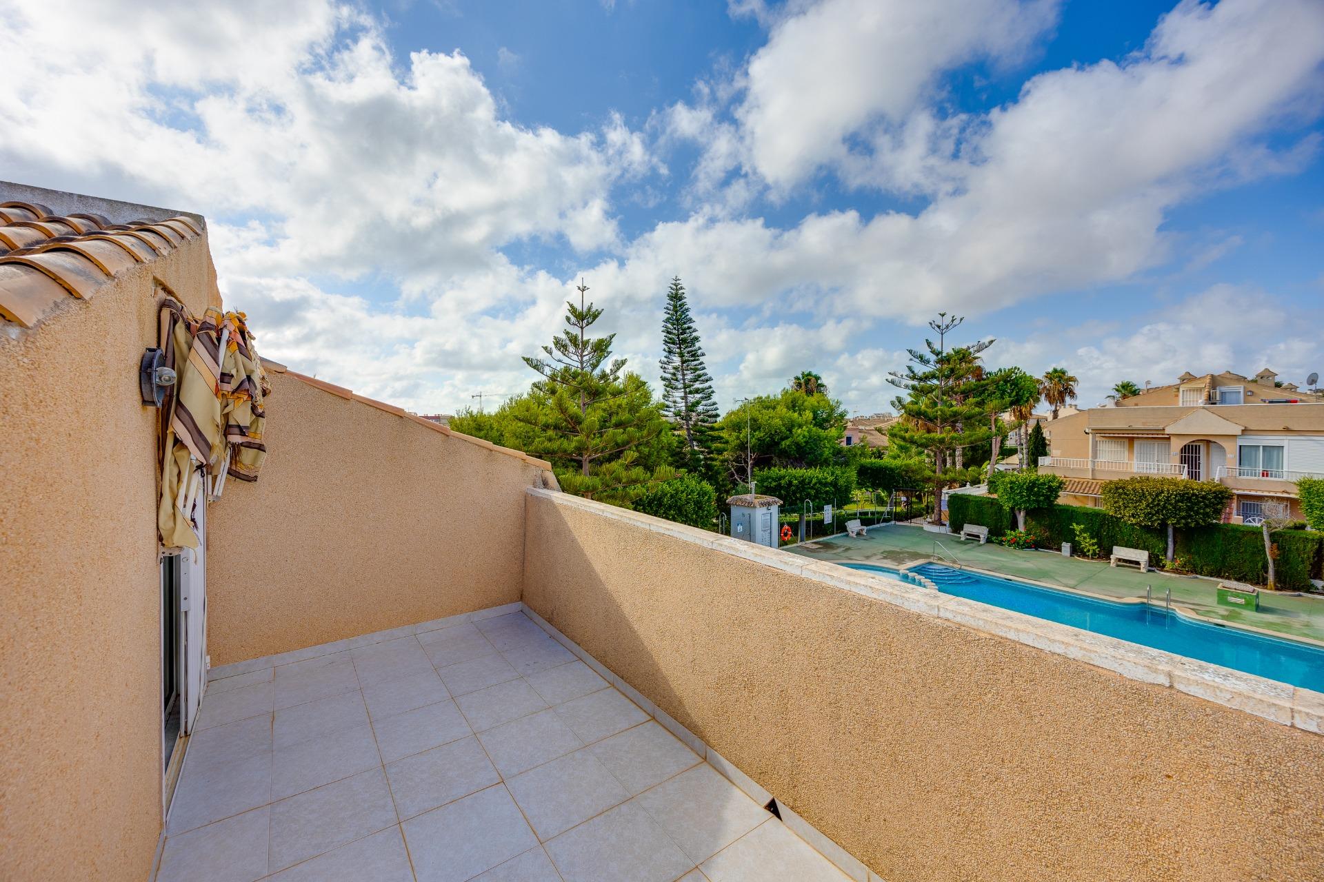 Bungalow en Torrevieja en la zona de Torreblanca – MH095