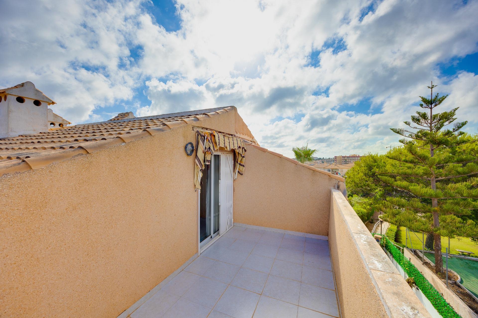 Bungalow en Torrevieja en la zona de Torreblanca – MH095