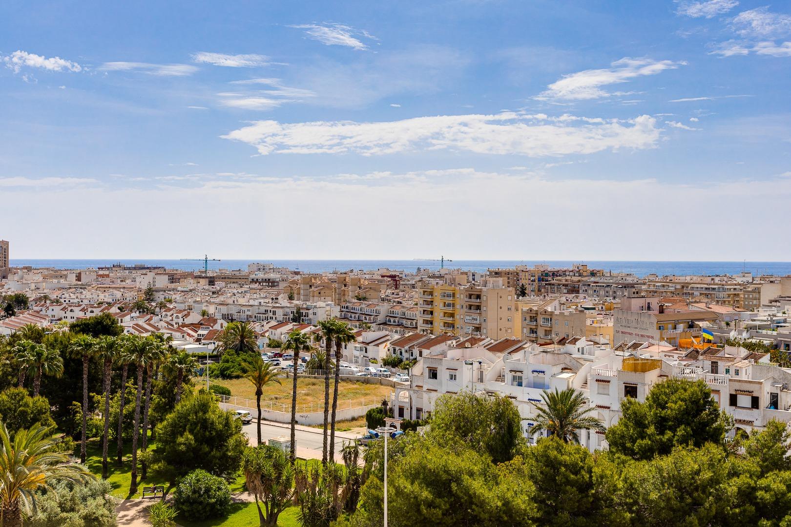 Apartamento en Torrevieja en la zona de Playa del Cura – MH089