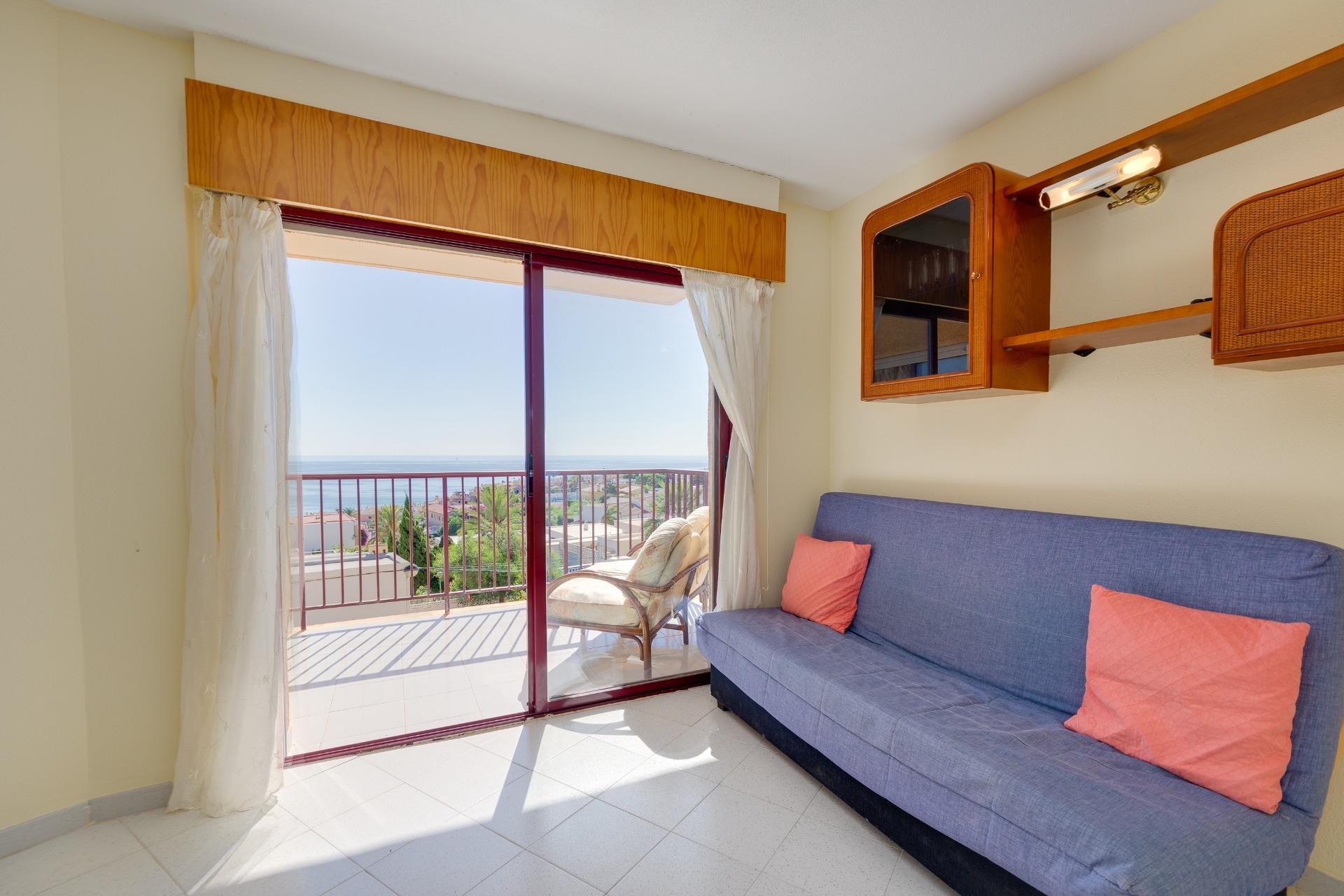 Apartamento en Torrevieja en la zona de La Mata – MH090