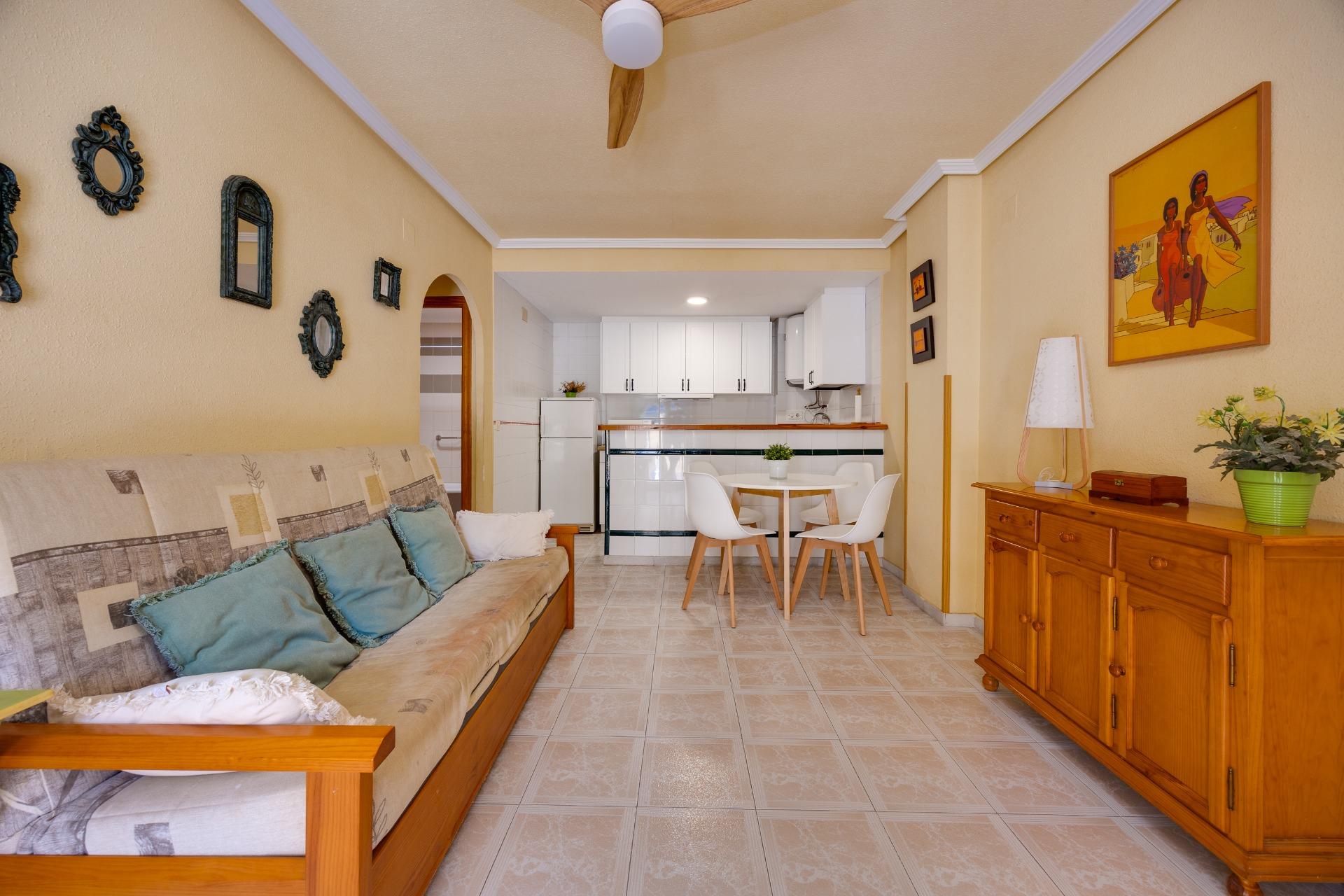 Planta baja en Torrevieja en la zona de Los Europeos – MH100