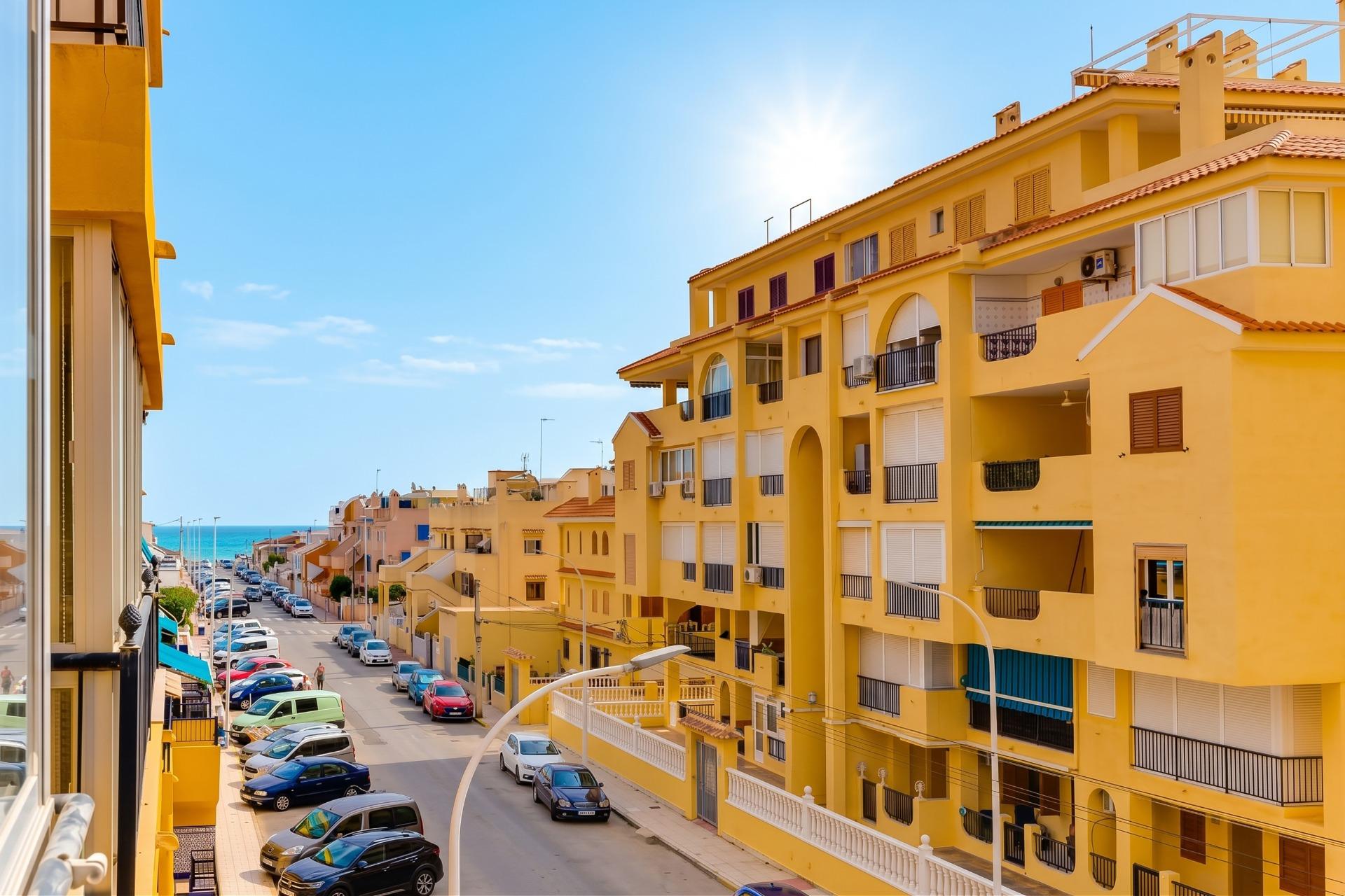 Apartamento en Torrevieja en la zona de La Mata – MH103