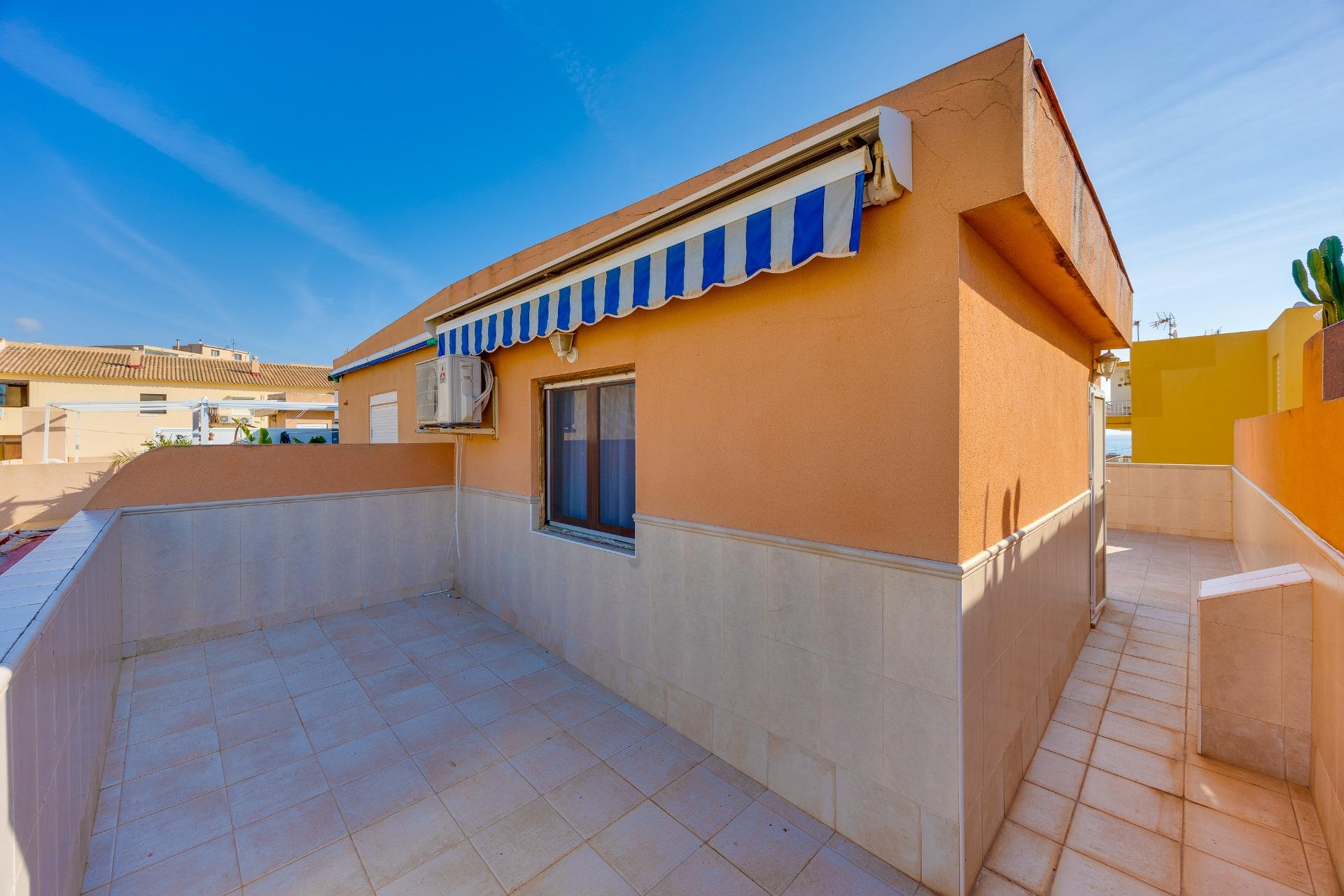 Ático Dúplex en Torrevieja en la zona de La Mata – MH102